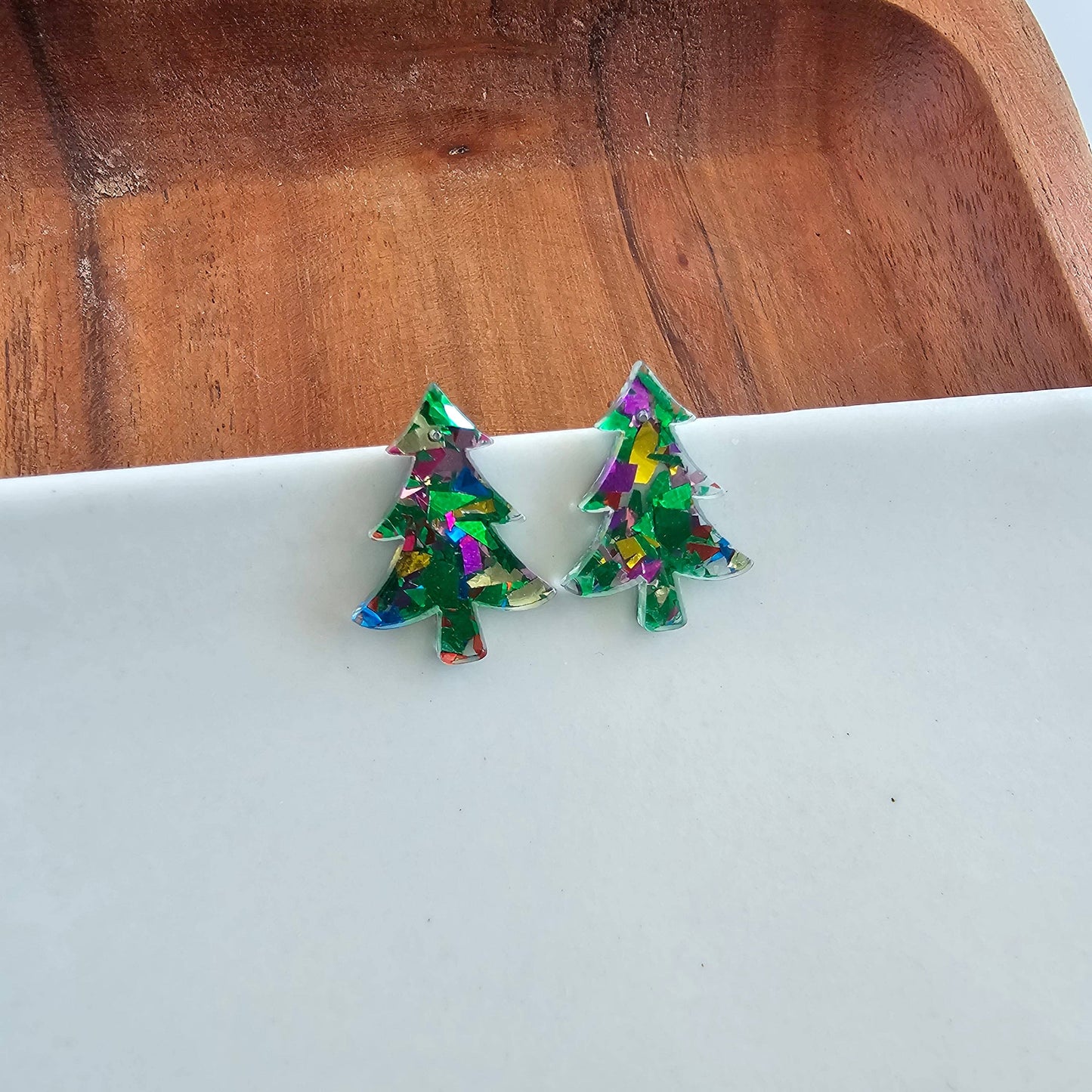 Christmas Tree Studs - Green Sparkle // Holiday Earrings